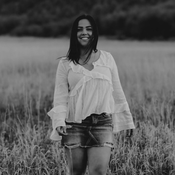 Meet your Posher, Isabel - Picture 1 of 1